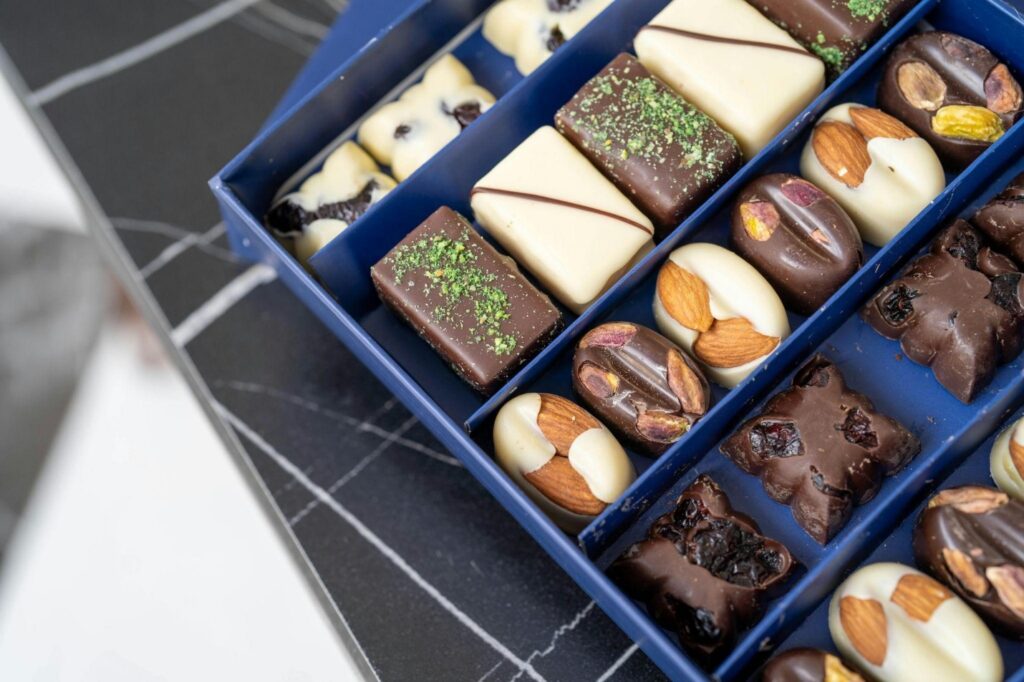 What Makes Premium Chocolates a Popular Choice for Gift Hampers