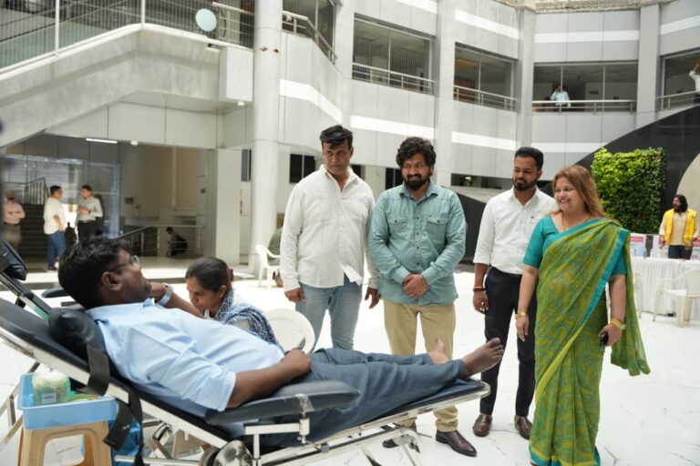 Young Leader Suraj Kute Leads Impactful Blood Donation Drive at Mantralaya, Mumbai