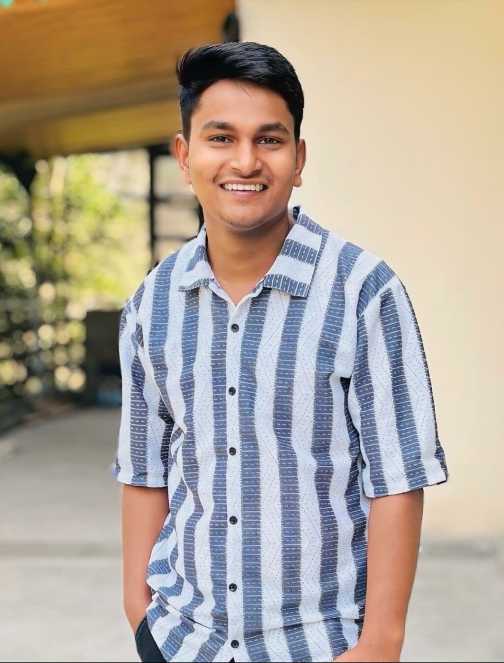 From Vision to Visibility: The Inspiring Journey of Deepanshu Gupta in Building a Growing Outdoor Advertising Brand