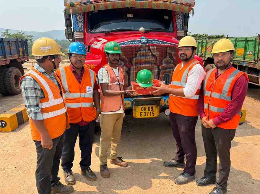 EXIM Logistics Distributes 1000+ PPE Kits to Boost Driver Safety Across Industrial Zones