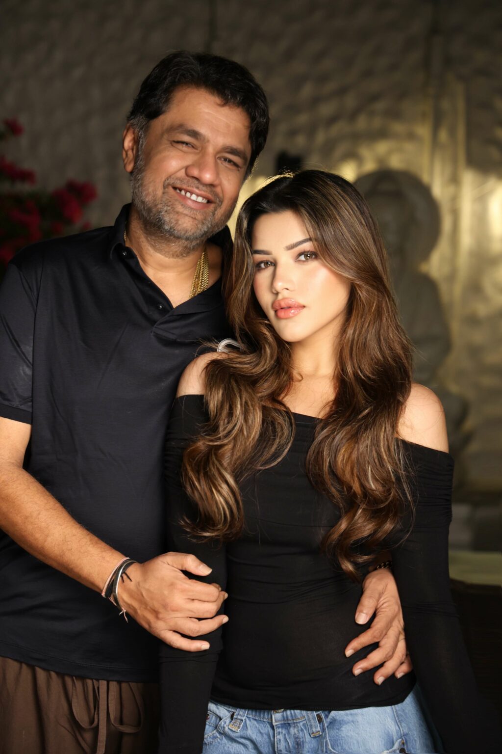 Meet the 17-Year-Old Behind a USD 2.8 Million Deal at AVP Industries Private Limited – Saachi Pasari, she is now set to launch her own Fashion Brand Hangover