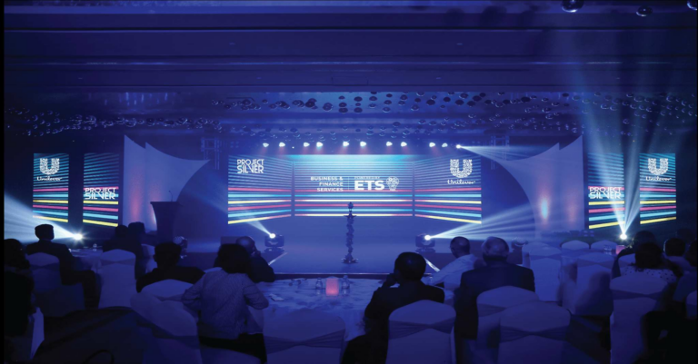 The Technology Revolution in Corporate Events: 4K Visuals, Hybrid Formats, and Immersive Stage Design