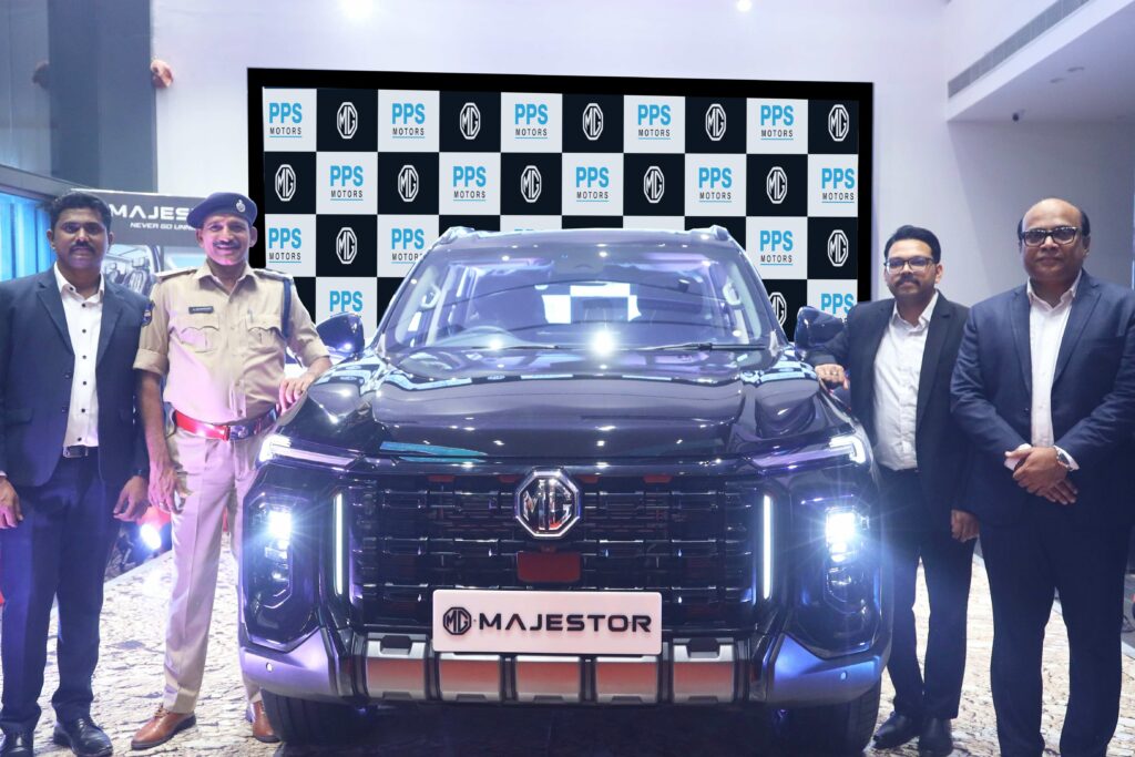 MG MAJESTOR 4X2 Automatic Top Trim Launched at INR 40.99 Lakhs (ex-showroom price) at PPS-MG for Telangana SUV enthusiasts