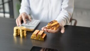 How to Use a Bajaj Finserv Gold Loan Calculator to Estimate Your Repayment Amount