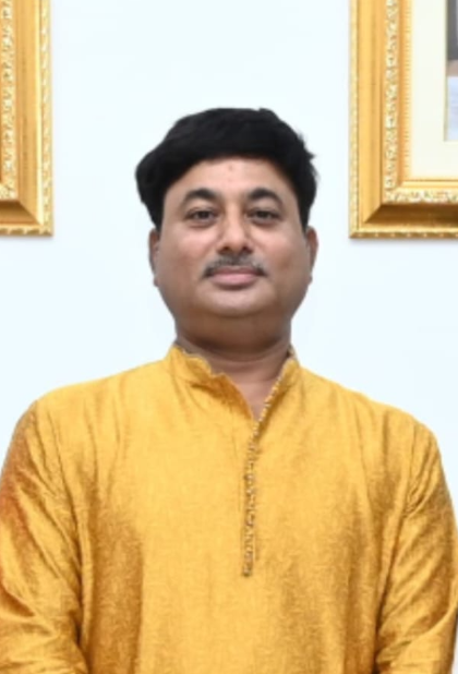 Dr. Parvesh Kumar Tiwari Emerges as a Notable Figure in Corporate Leadership and Social Advocacy in Central India