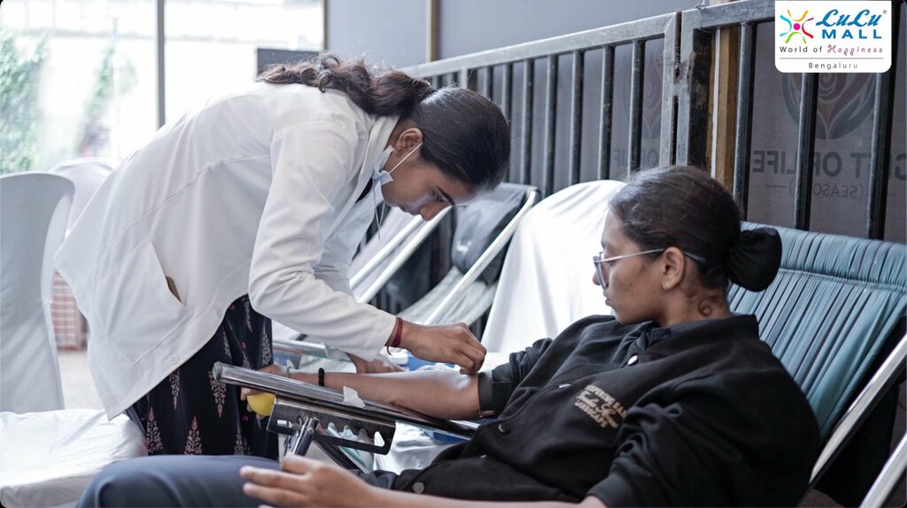 Lulu Mall and Msquare Groups hosted one of its kind blood donations drive themed “Gift of Life”