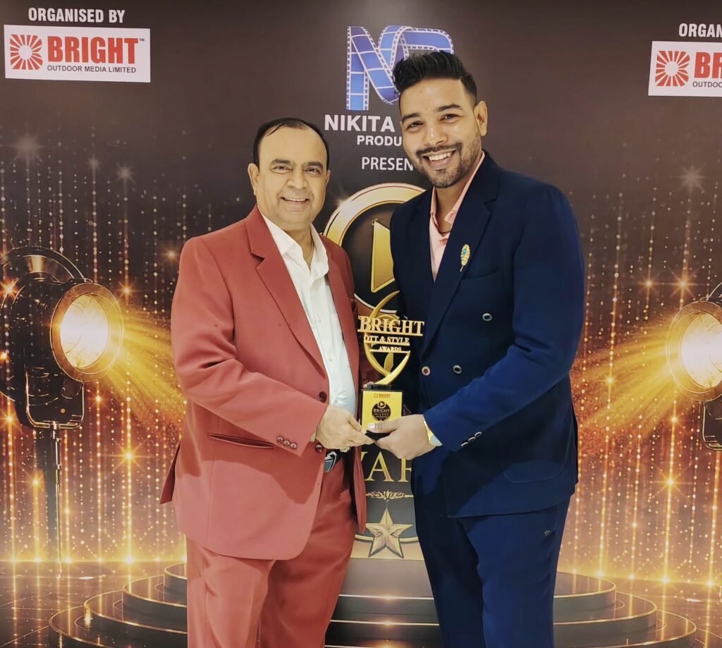 Harshit Dhingaun Goes Viral & Wins “Best Emerging Bollywood Host” During Bright OTT & Style Awards in Mumbai