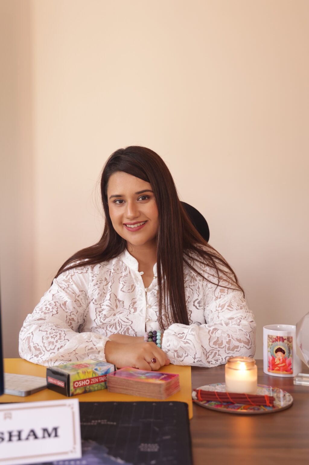 Resham Kamboj: A Leading Name in Akashic Reading, Mediumship and Spiritual Education in India