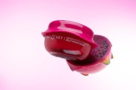 Dot & Key Expands Its Moisturiser Range With New Dragon Fruit Bounce Jelly Moisturiser