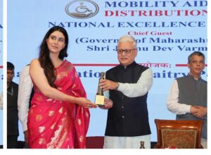 Hira Warina Honoured with National Excellence Award for Social Work by Maharashtra Governor Jishnu Dev Varma