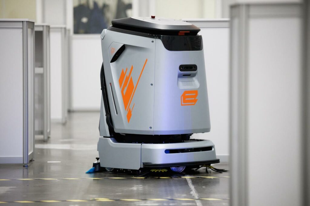 Cleaning Robots Are Already Operating in Russian Airports, Shopping Malls and Supermarkets