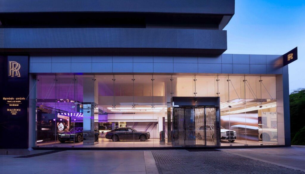 ROLLS-ROYCE MOTOR CARS DEEPENS INDIA COMMITMENT WITH NEW LUXURY SHOWROOM IN CHENNAI